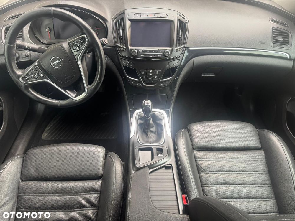 Opel Insignia - 13