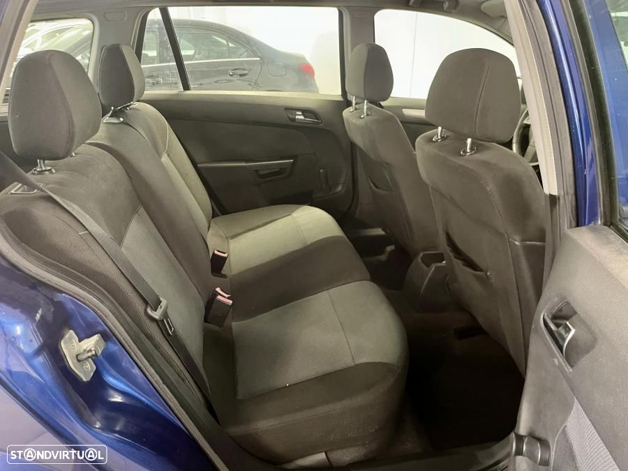 Opel Astra Caravan 1.7 CDTi Cosmo - 13
