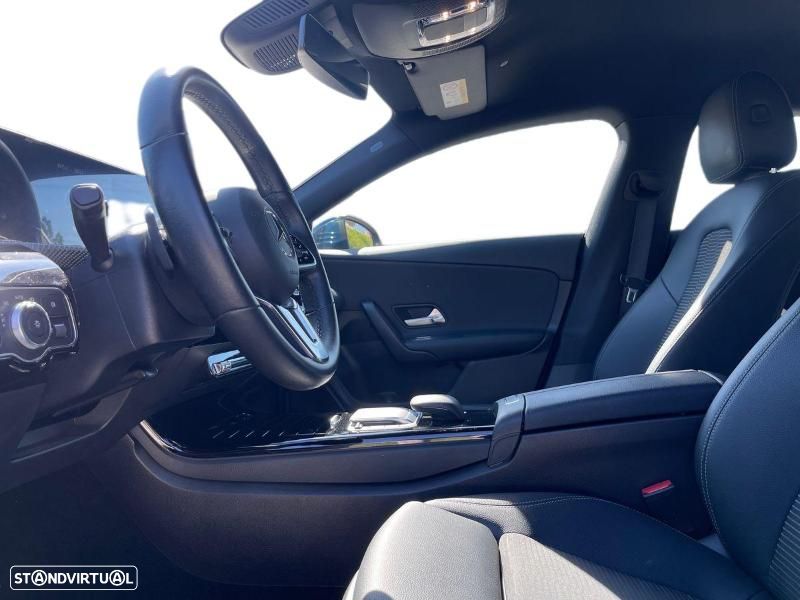 Mercedes-Benz CLA 250 e Shooting Brake Style Plus - 11