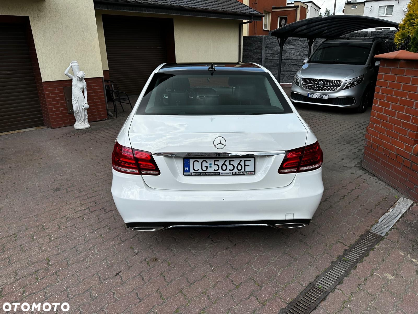 Mercedes-Benz Klasa E 200 BlueTEC 7G-TRONIC - 4