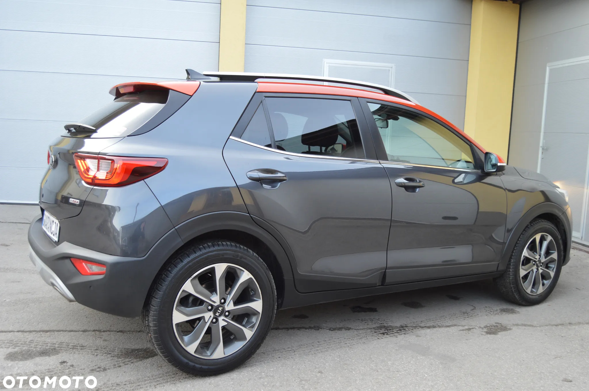 Kia Stonic 1.0 T-GDI 100 OPF Spirit - 10