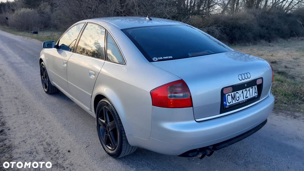Audi A6 Limousine 2.4 - 5