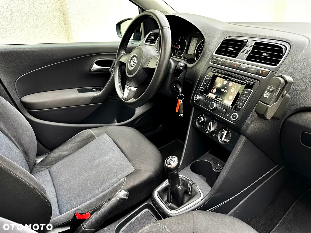 Volkswagen Polo 1.4 Style - 12