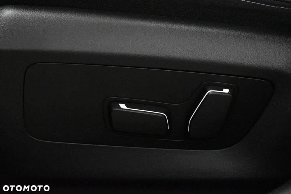 BMW Seria 5 - 13