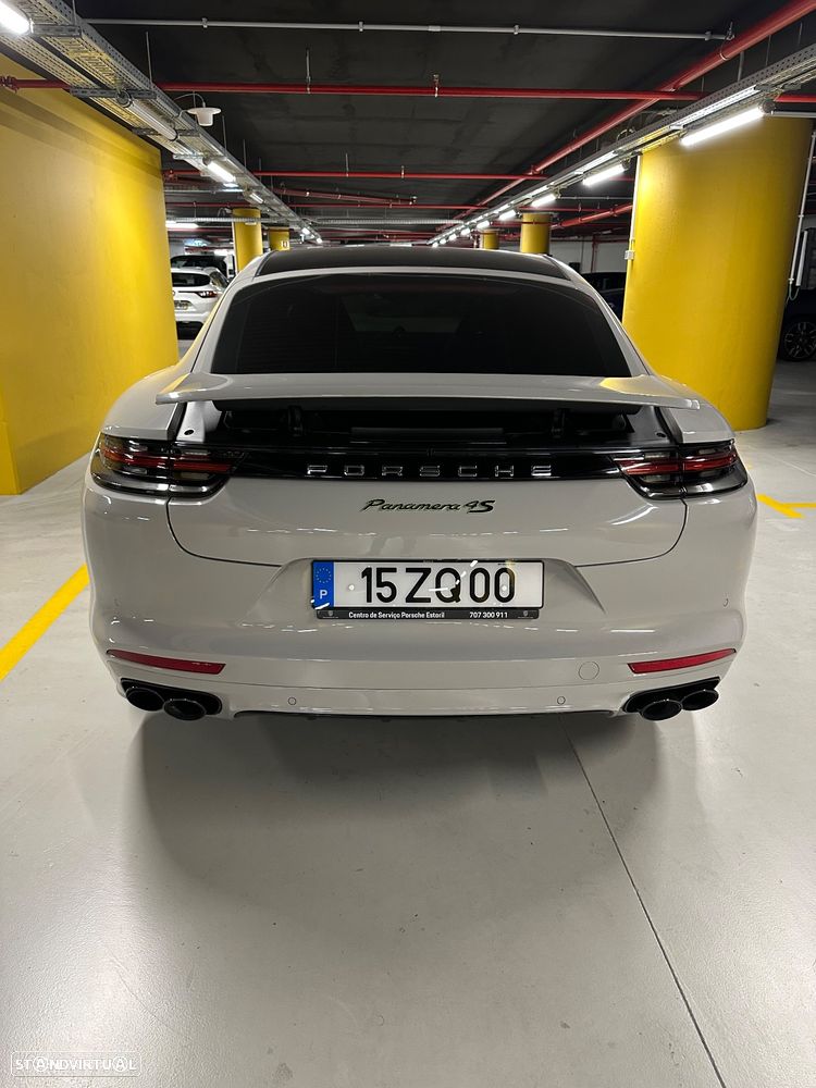 Porsche Panamera - 3