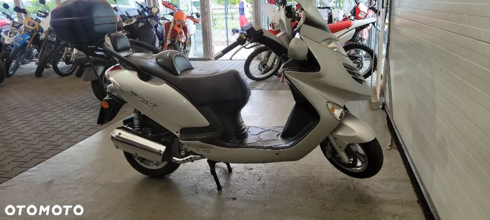 Kymco Dink - 28
