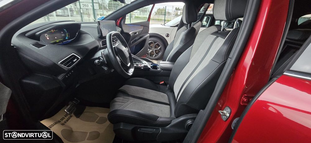 Peugeot 3008 1.6 Hybrid GT Pack e-EAT8 - 12