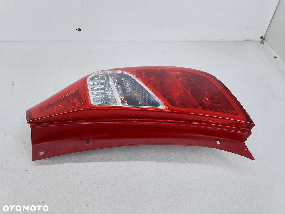 LAMPA TYLNA PRAWA HYUNDAI I10 FL I 92402-0X110 HATCHBACK - 8
