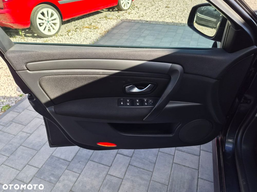 Renault Laguna - 17