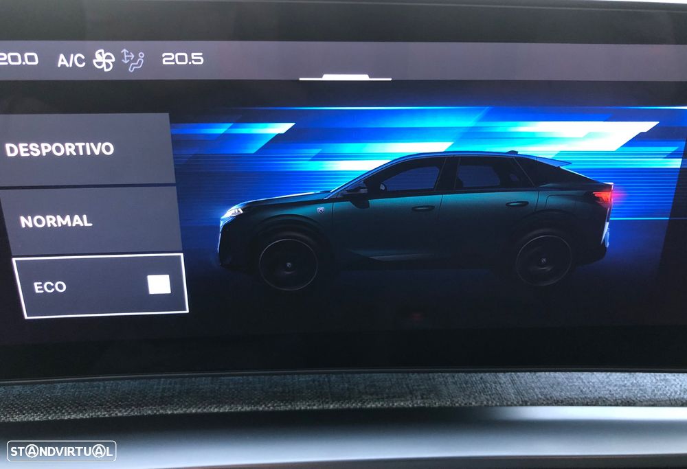 Peugeot 3008 1.6 Hybrid Allure Pack e-EAT8 - 33