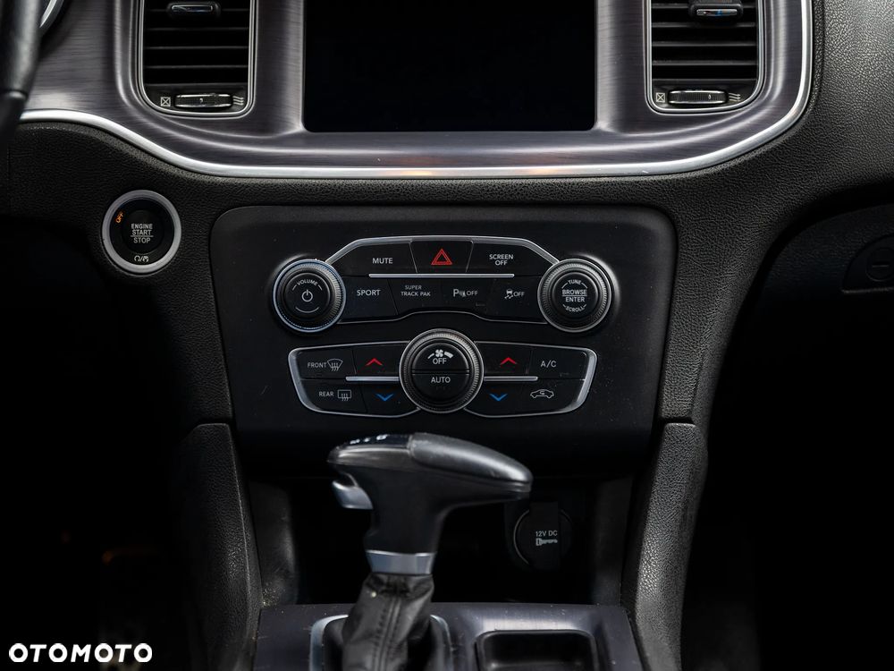 Dodge Charger Automatik SRT 392 - 14