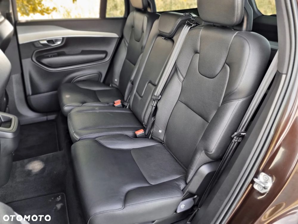 Volvo XC 90 B5 D AWD Geartronic Momentum Pro - 30