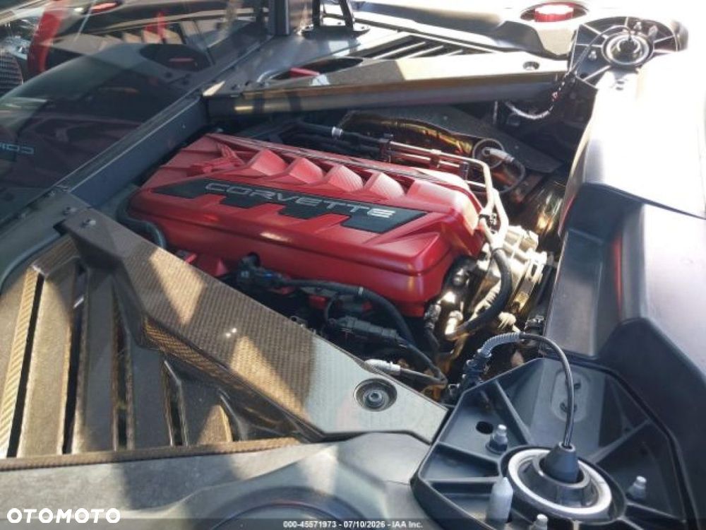 Chevrolet Corvette - 10