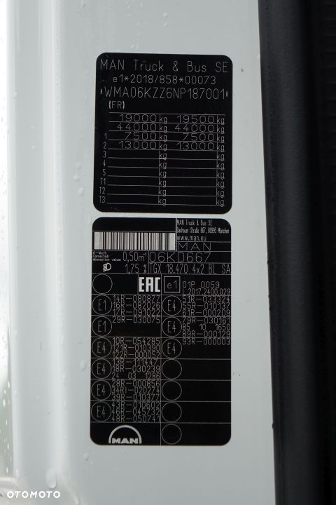 MAN TGX 18.470 4x2 BL SA / STANDARD / AUTOMAT / EURO 6 / RETARDER / LODÓWKA / 2 ZBIORNIKI / NAVI - 28