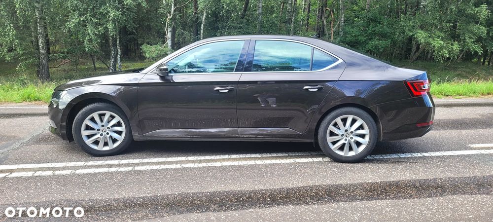 Skoda Superb 1.5 TSI ACT Ambition - 5