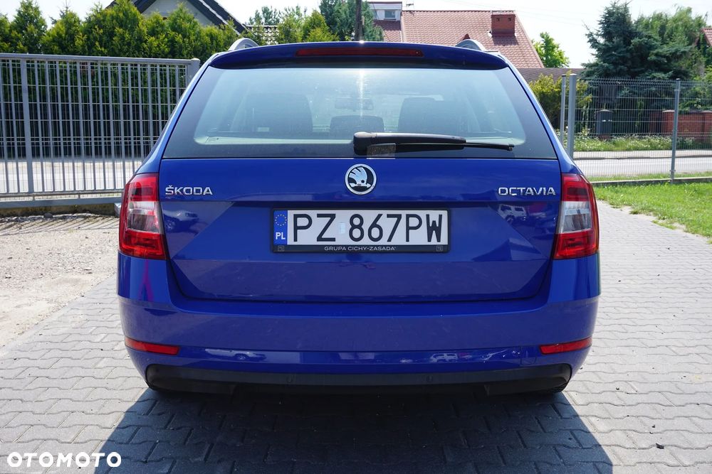 Skoda Octavia 1.4 TSI Ambition - 8