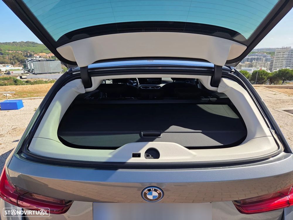 BMW 320 - 13