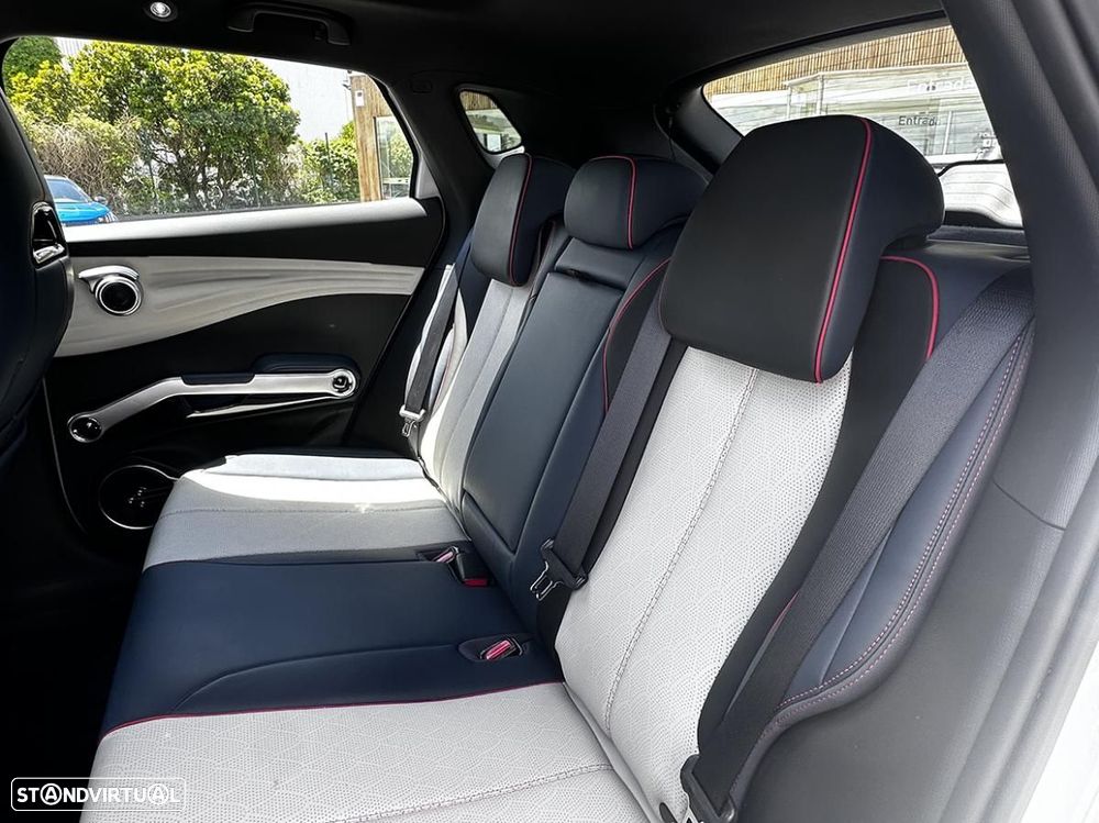 BYD Atto 3 Comfort - 31