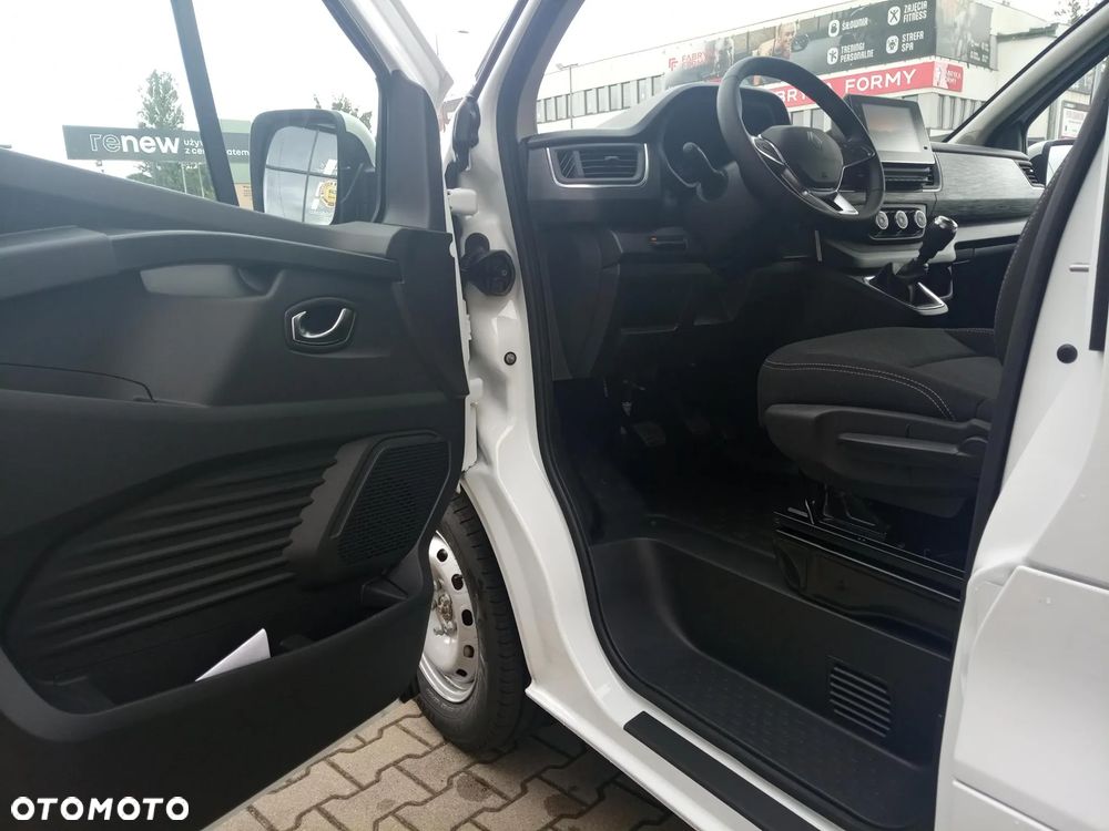 Renault TRAFIC - 10