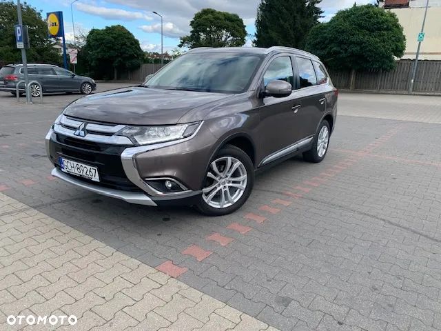 Mitsubishi Outlander 2.0 Intense + 2WD - 1