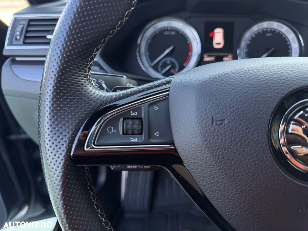 Skoda Superb 2.0 TSI 4X4 DSG Sportline - 30