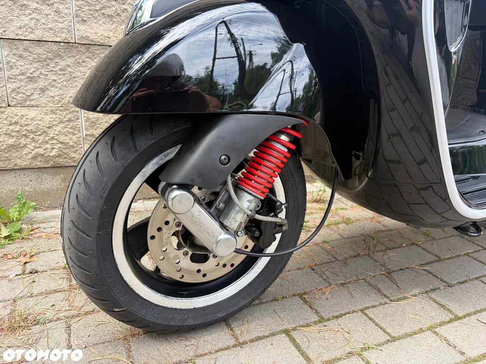 Vespa GTS - 6