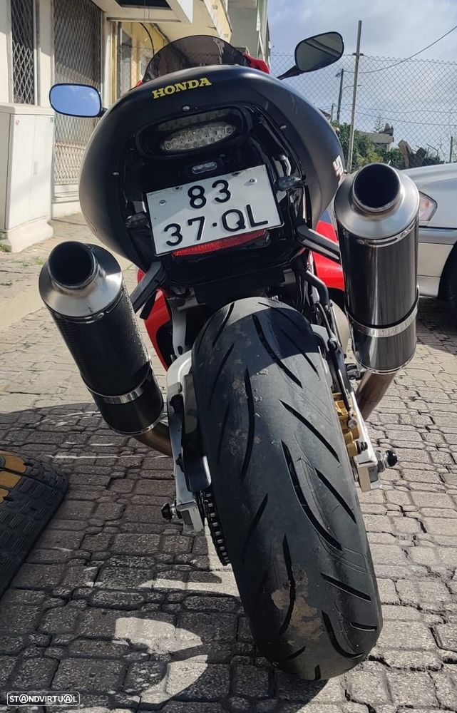 Honda VTR 1000 SP1 - 9