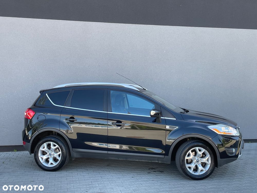 Ford Kuga - 16