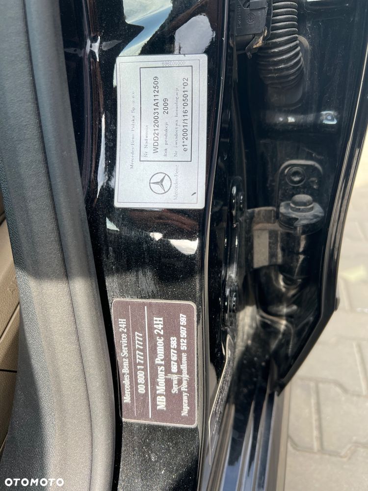 Mercedes-Benz Klasa E 250 CDI 4-Matic BlueEff Avantgarde - 32