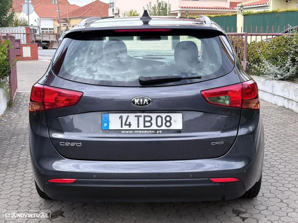 Kia Ceed 1.4 CRDi Nav Line - 6