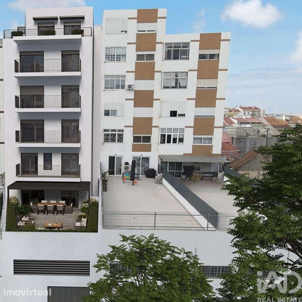 Apartamento T2 em Laranjeiro e Feijó de 126,00 m2 - Grande imagem: 2/13