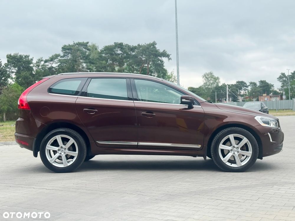 Volvo XC 60 2.4D AWD Summum - 13