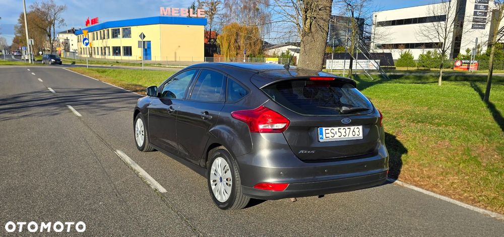 Ford Focus 1.6 Trend - 3