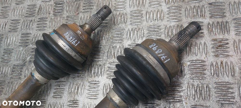 PÓŁOŚ LEWY + PRAWY PRZÓD PEUGEOT 308 I 1.4 VTI SW - 4