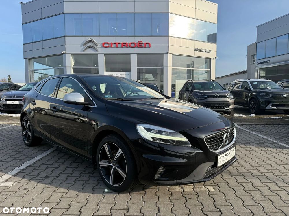 Volvo V40 D2 Drive-E R-Design Momentum - 2