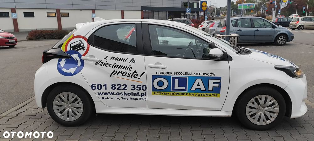Toyota Yaris 1.5 Comfort - 6
