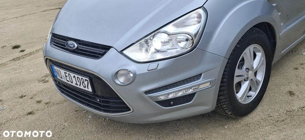 Ford S-Max 2.0 TDCi DPF Titanium - 9