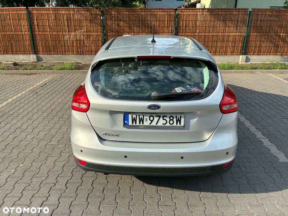 Ford Focus 1.5 TDCi SYNC Edition - 5