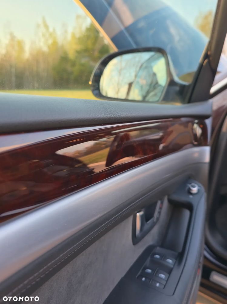 Audi A8 4.2 TDI L Quattro - 16