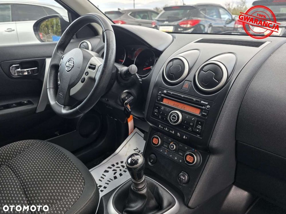 Nissan Qashqai - 25