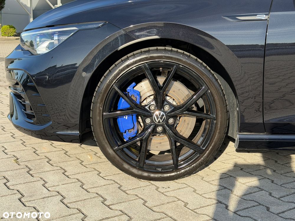 Volkswagen Golf - 5