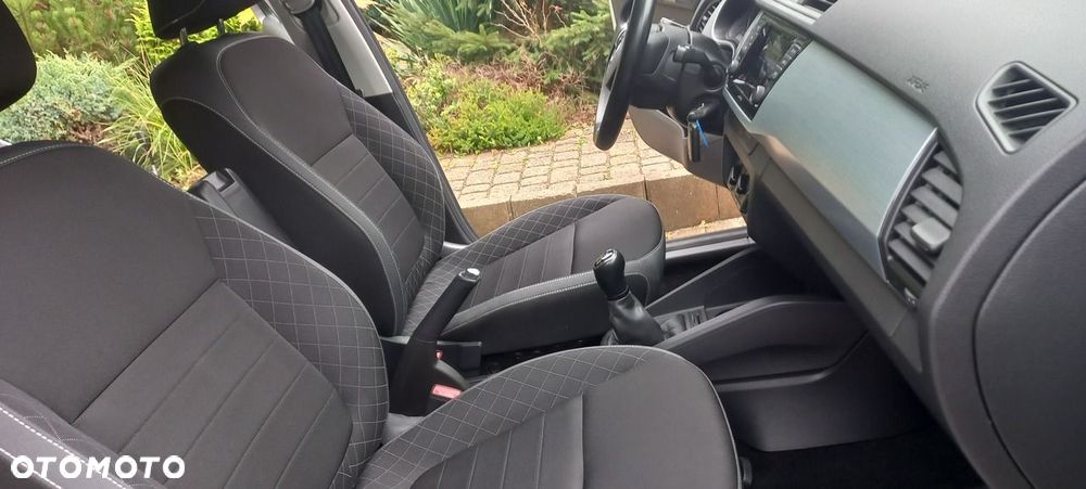 Skoda Fabia 1.0 MPI Ambition - 22