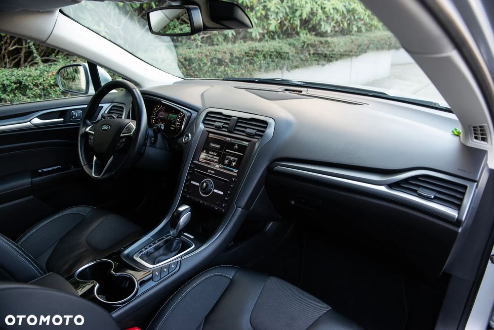 Ford Mondeo 2.0 TDCi STart-Stopp PowerShift-Aut Titanium - 27