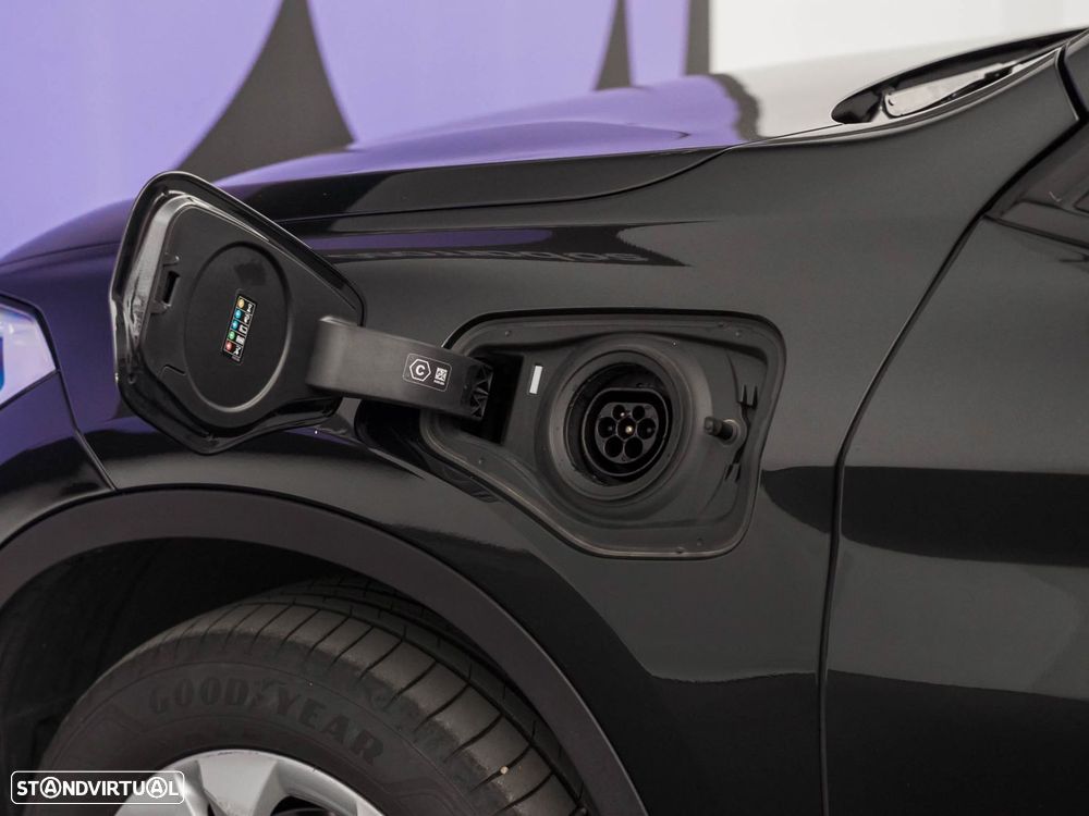 BMW X1 25 e xDrive Corporate Edition - 14