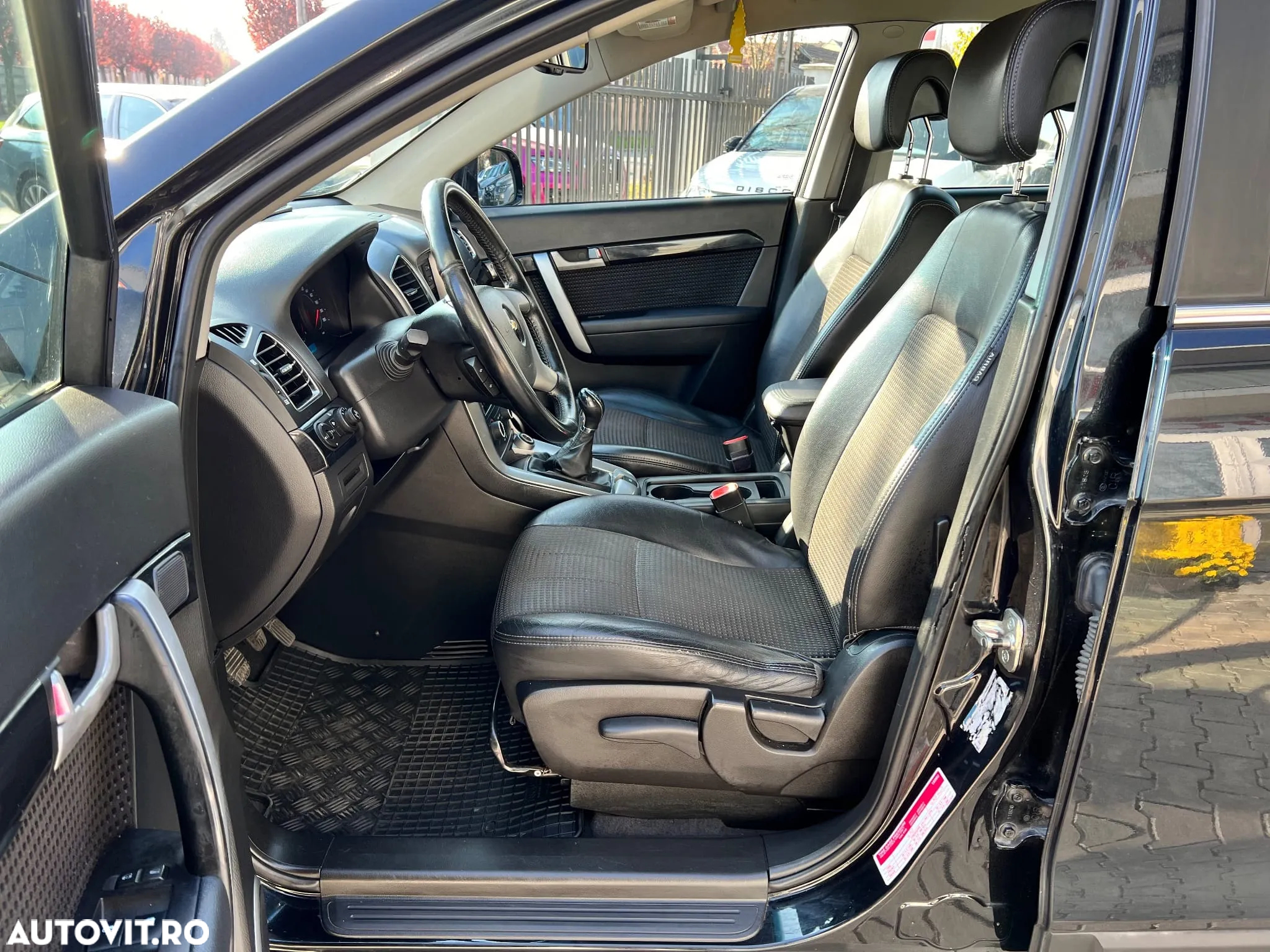 Chevrolet Captiva 2.2D FWD 7 locuri LT - 36