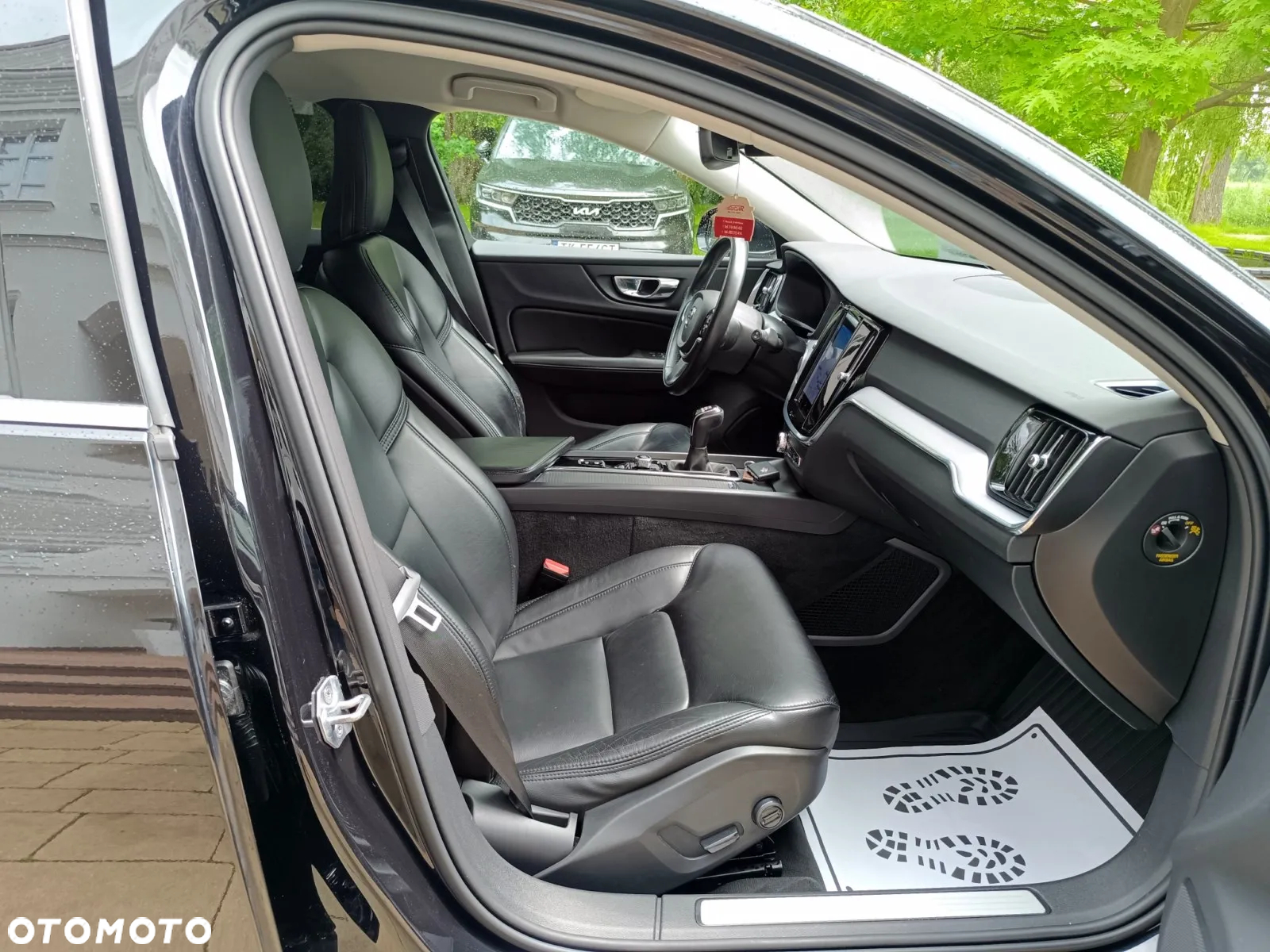 Volvo V60 D3 Momentum Pro - 31