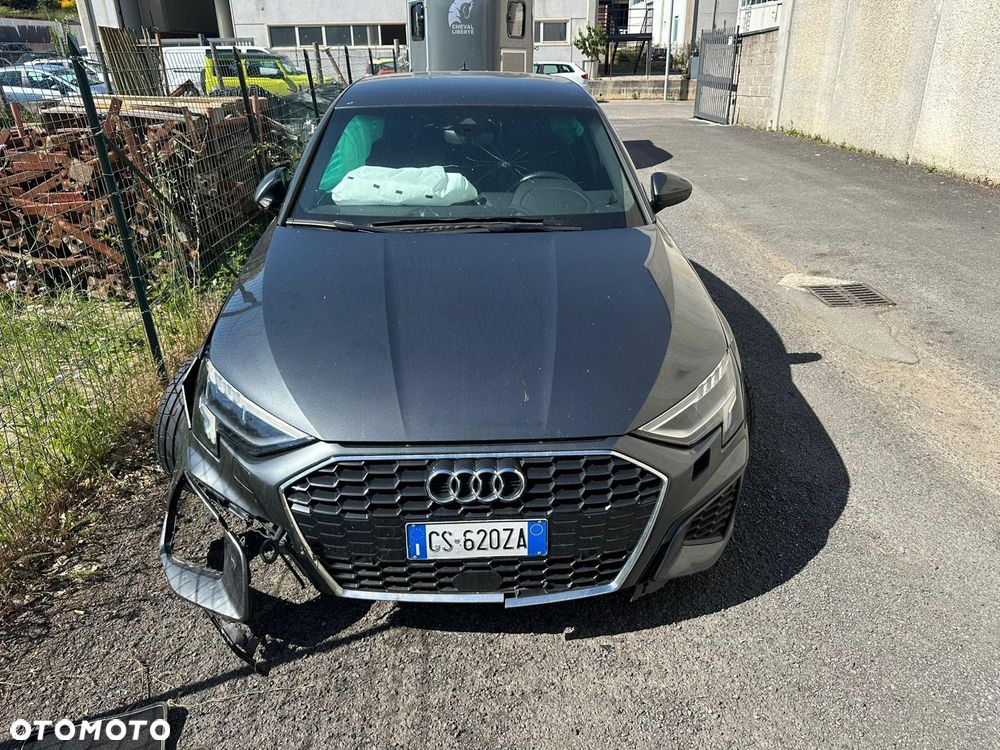 Audi A3 Sportback - 3