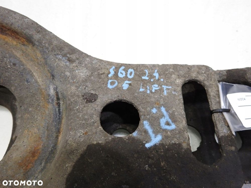 WAHACZ PRAWY TYŁ VOLVO S60 - 9