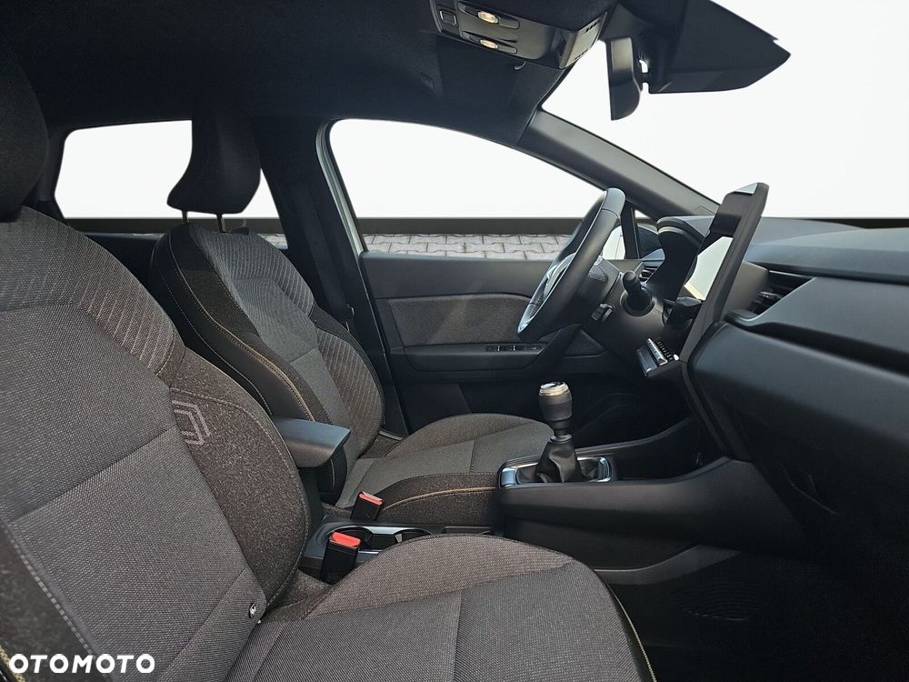 Renault Captur - 13