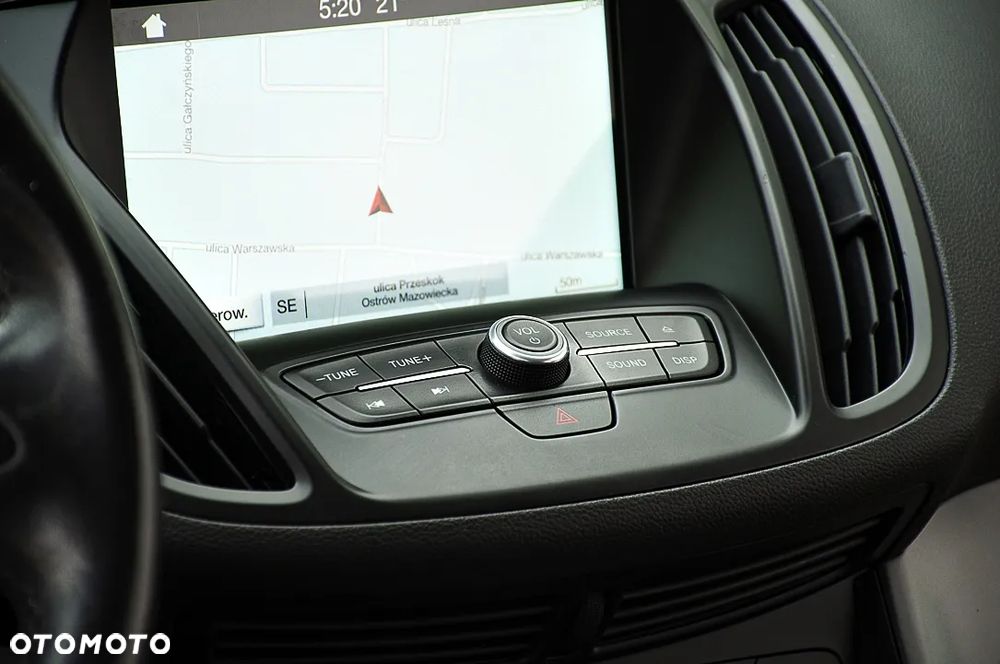 Ford Kuga 2.0 TDCi FWD Titanium Plus - 32
